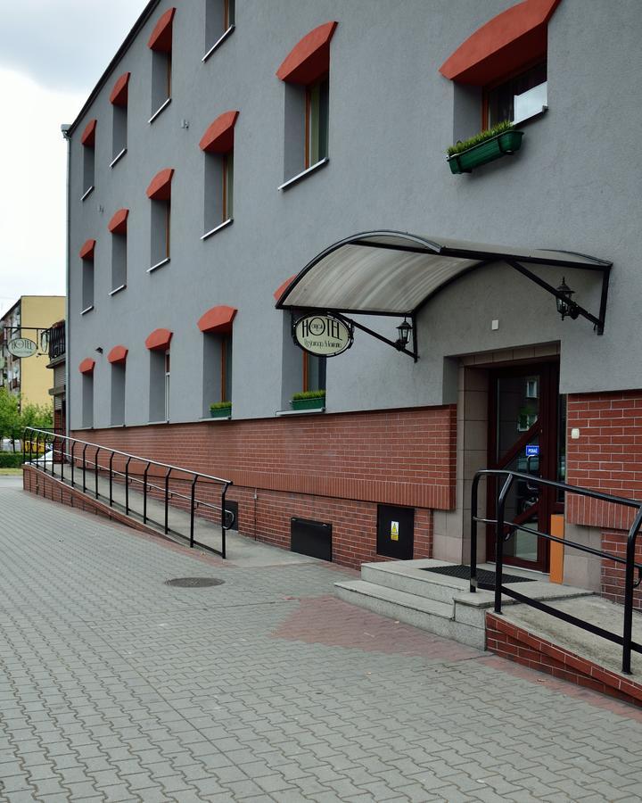 Hotel Gracja Kuznia Raciborska 外观 照片