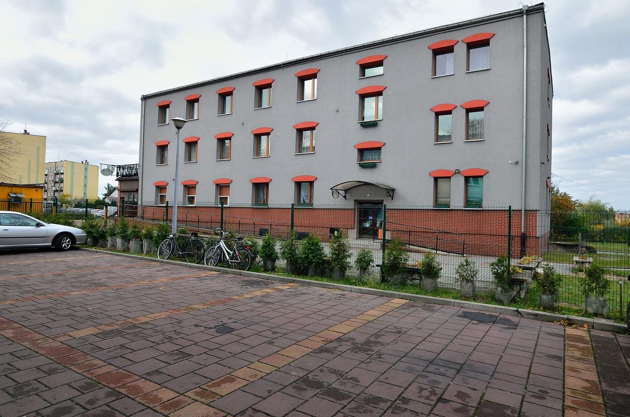 Hotel Gracja Kuznia Raciborska 外观 照片